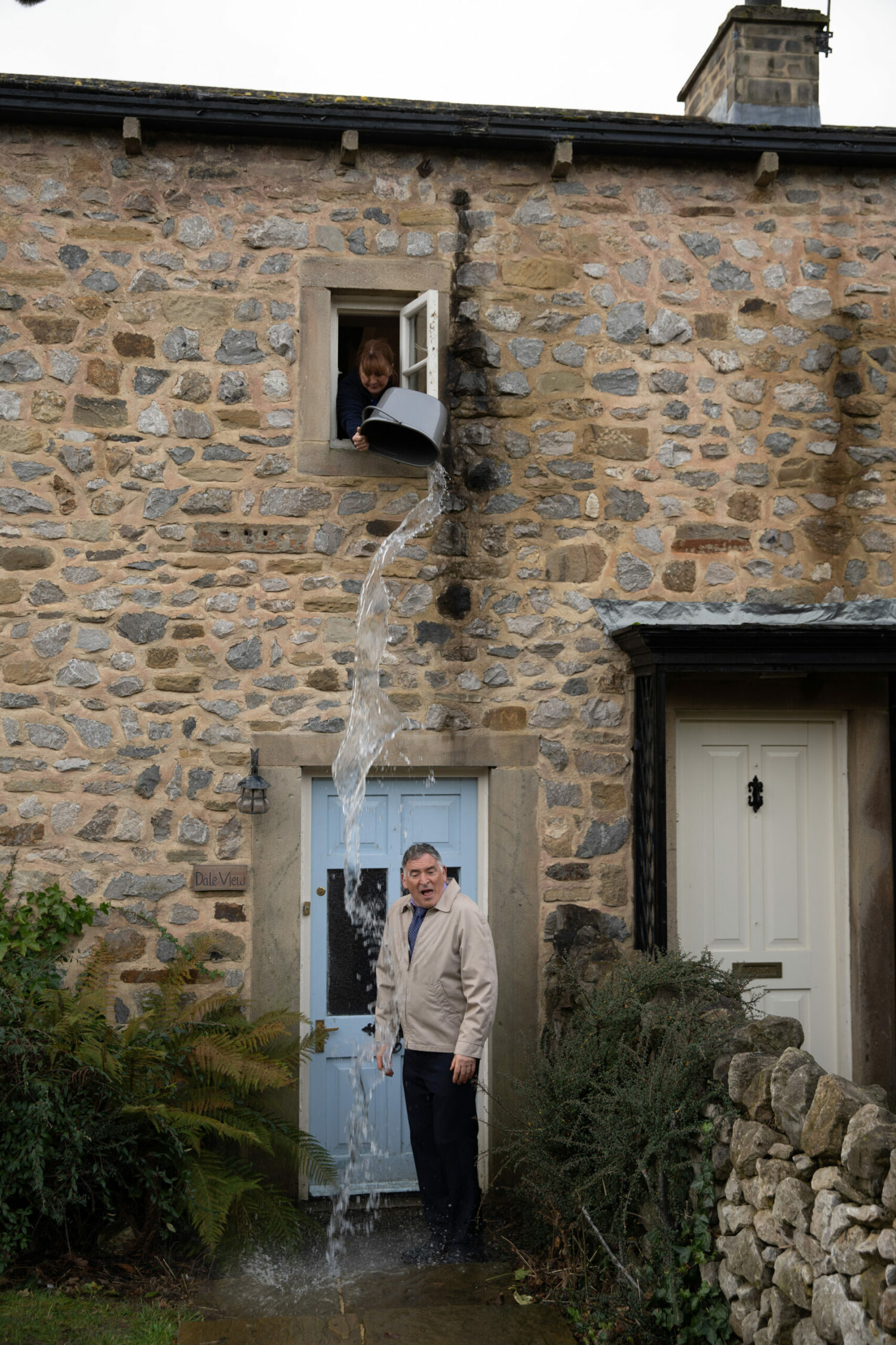Wendy in Emmerdale spoilers tips a bucket of water over an unsuspecting Bob