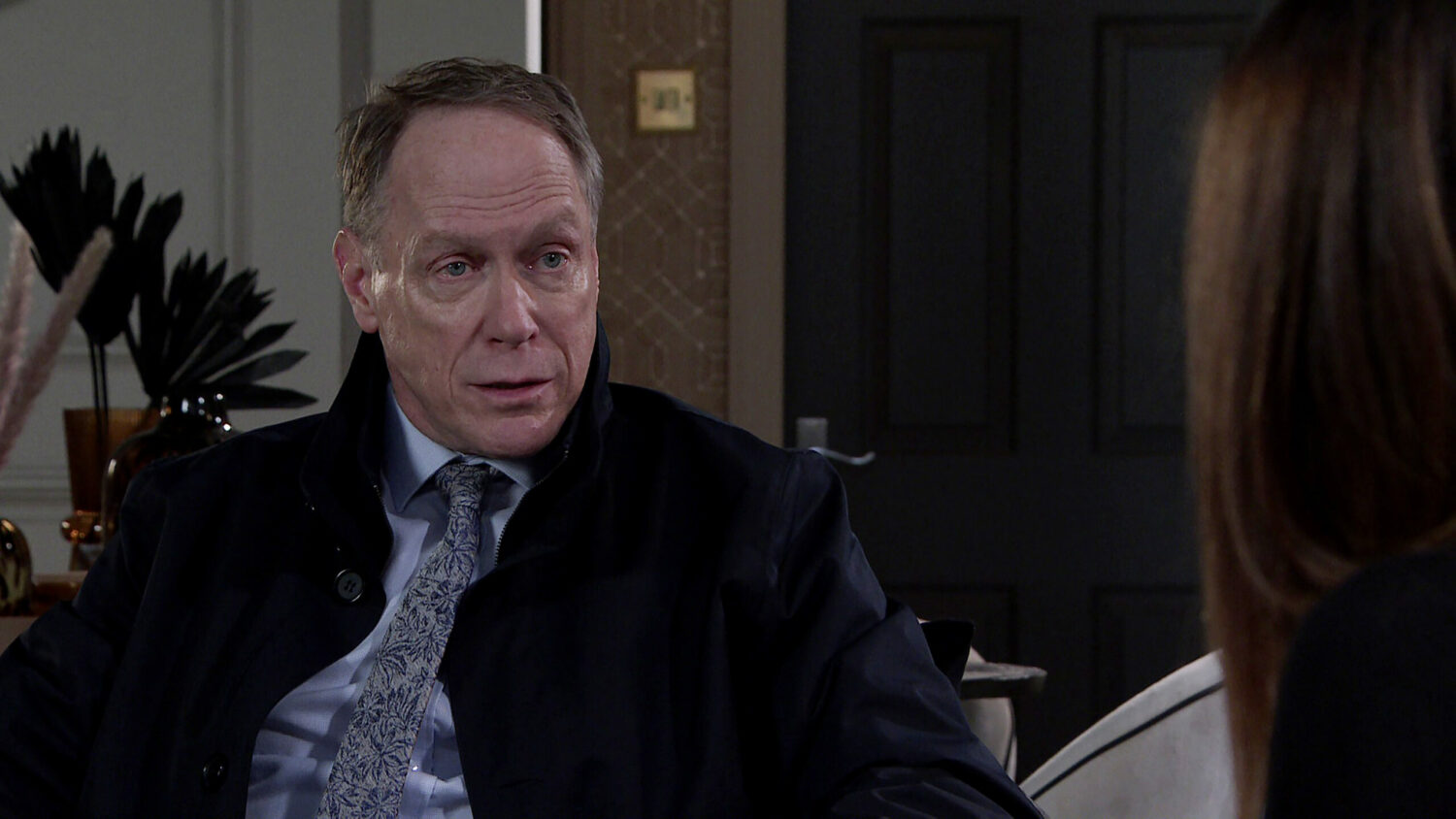 Stephen Reid looks flustered as he talks to Carla on Coronation Street