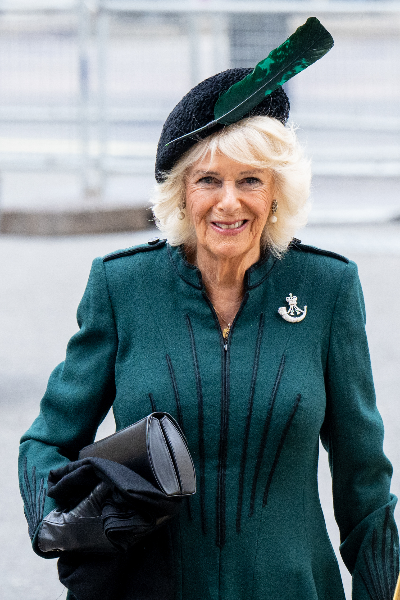 King Charles' Royal Warrant Shake Up: Who'S Next? - i0pl6u3