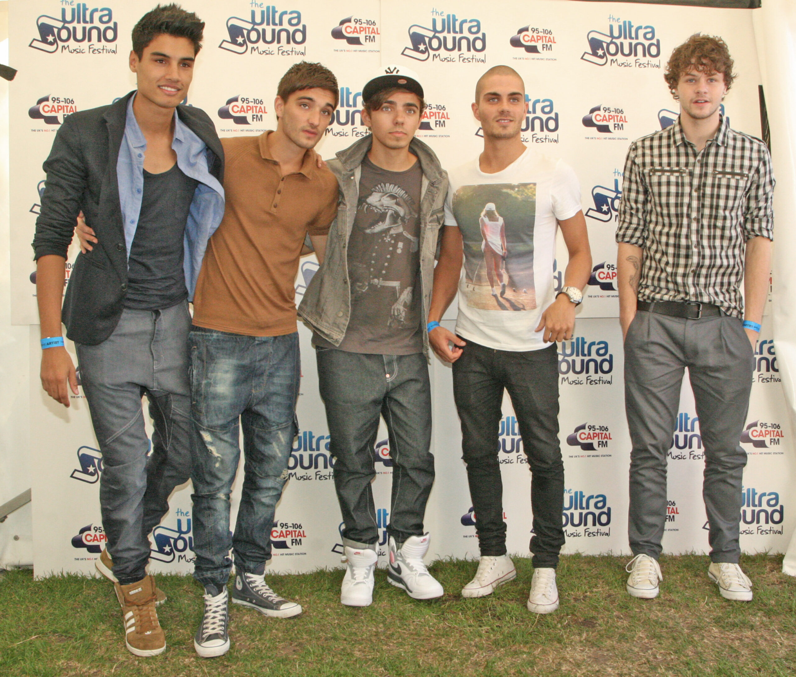 Tom Parker with The Wanted bandmates at event