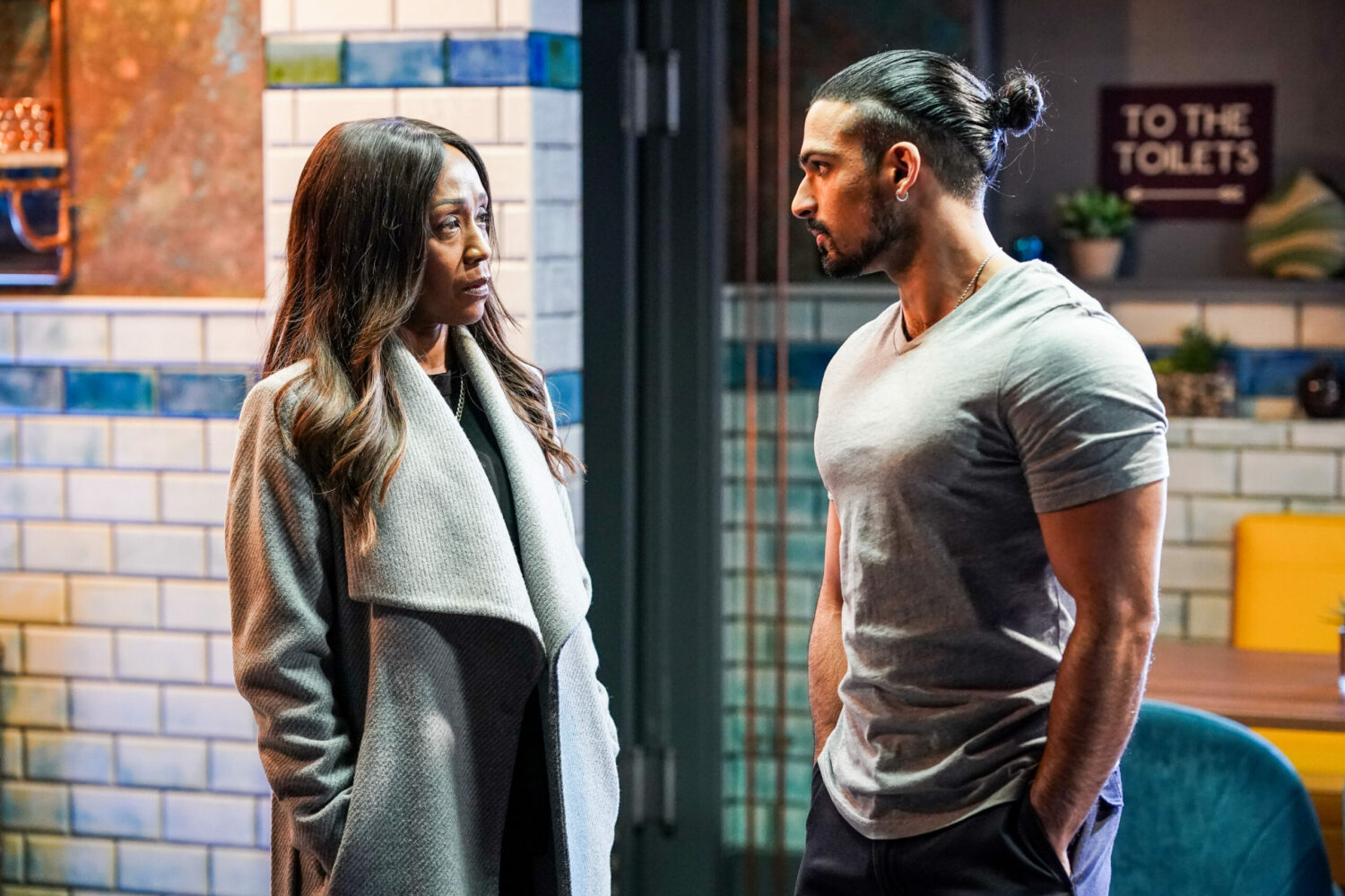EastEnders' Denise and Ravi are having a serious conversation