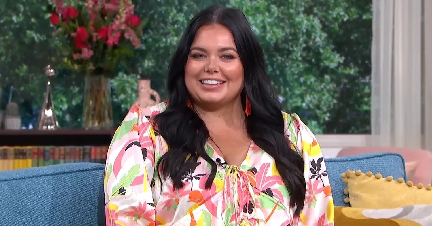 Scarlett Moffatt smiles on This Morning