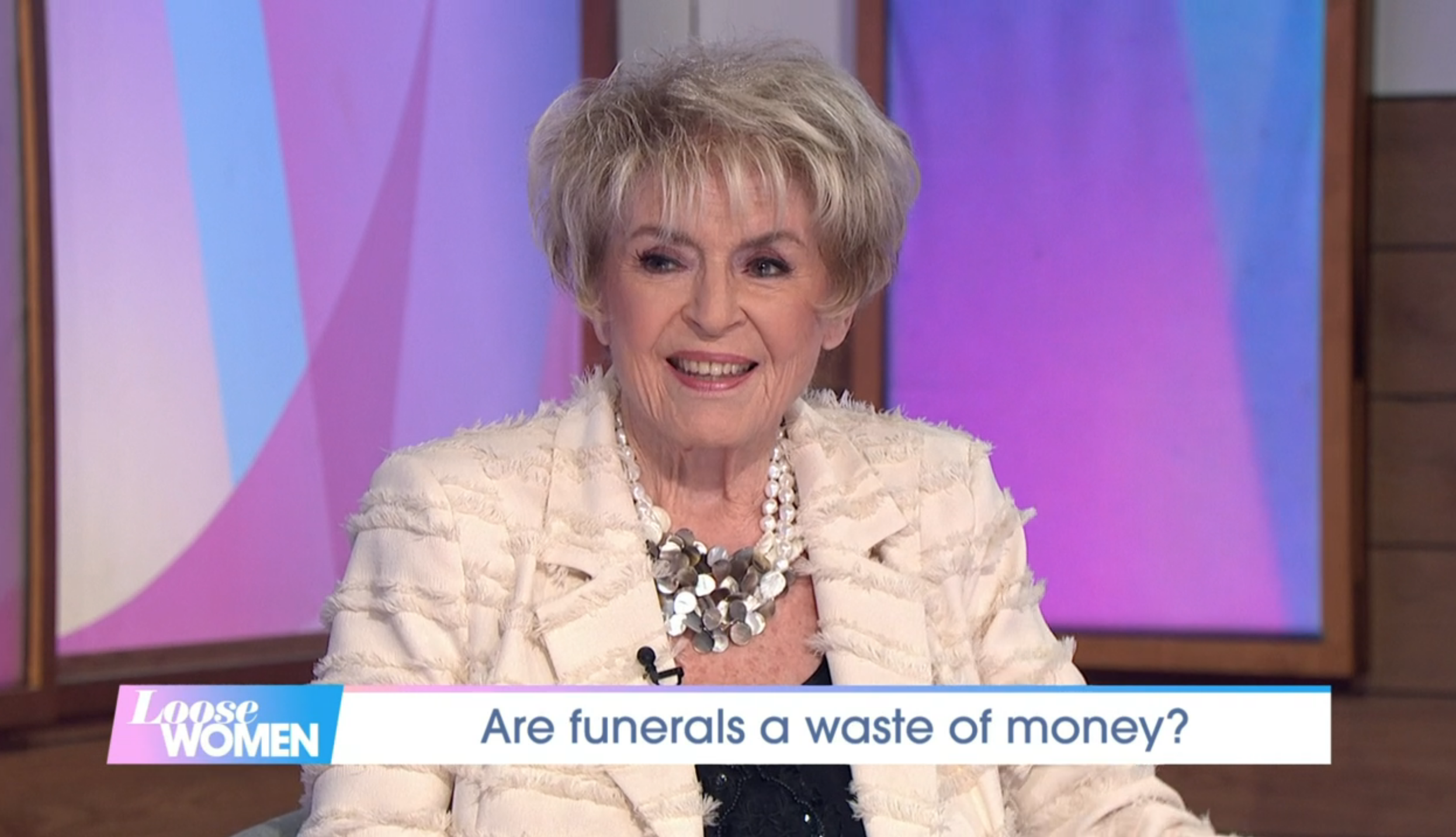 Gloria Hunniford chatting on Loose Women