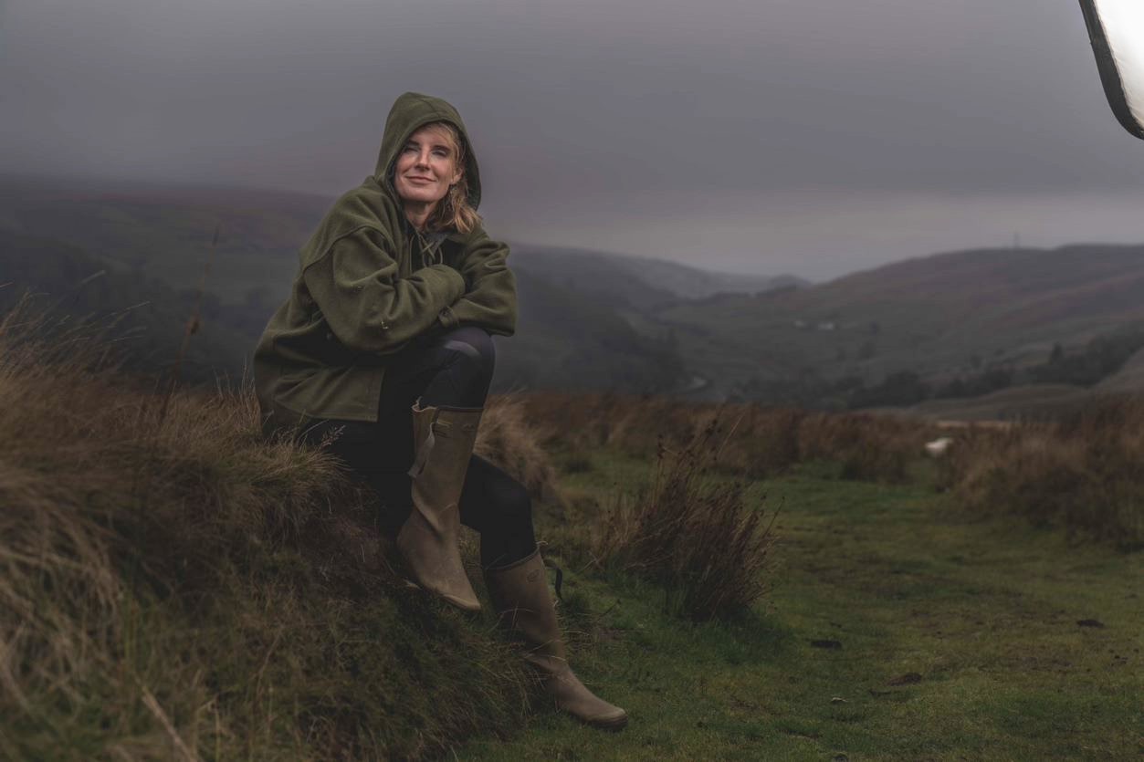 Amanda Owen smiles for Farming Lives