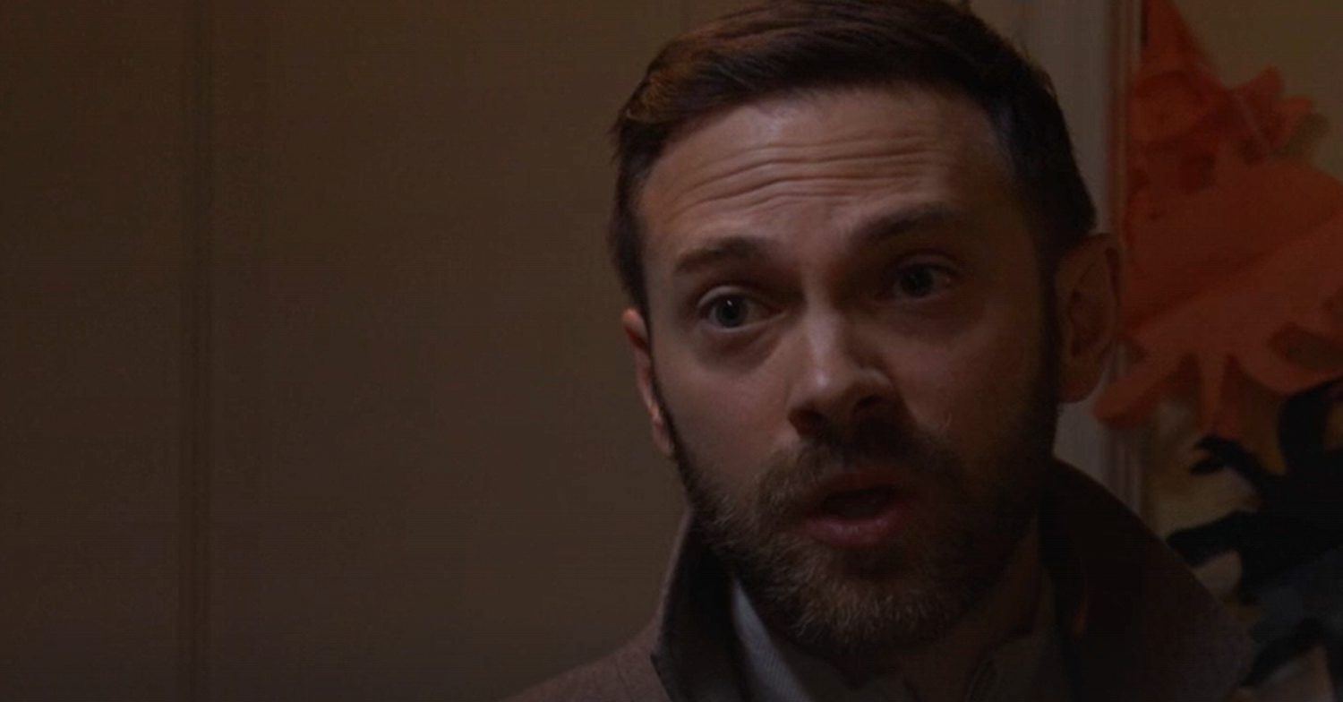 EastEnders' Dean is in Linda's kitchen