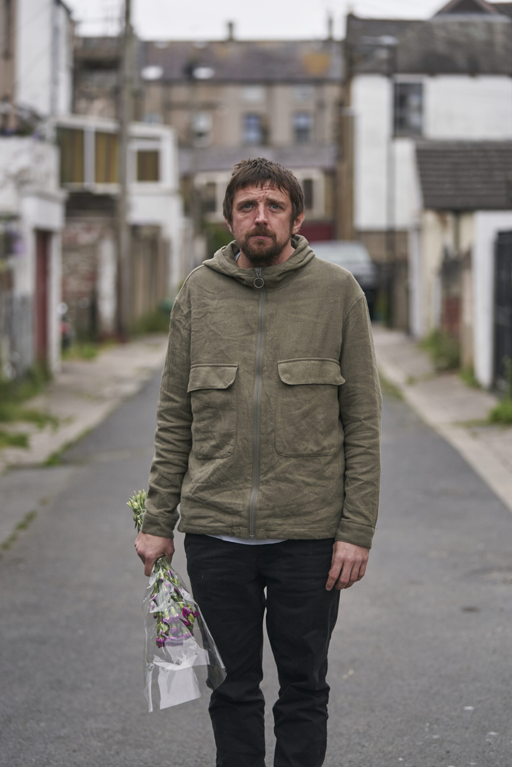 Craig Gazey stars as Ozzie Peel in The Bay