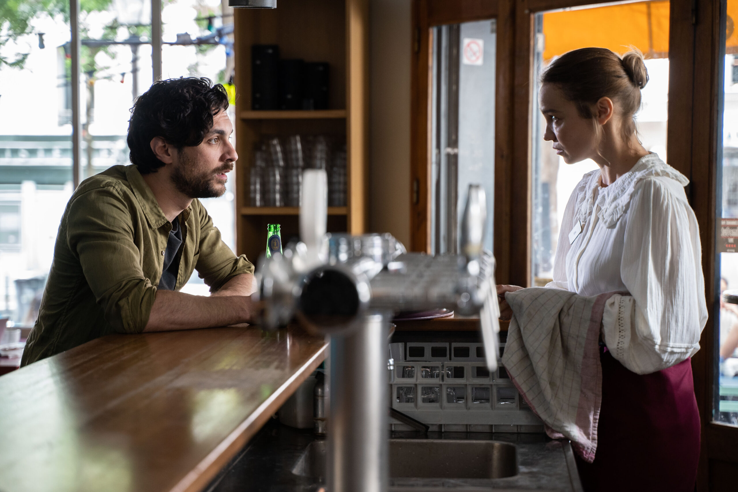 Karol chats to partner Elise in Unforgotten