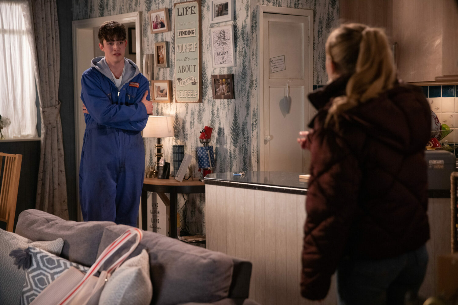 Aaron looks defensive when Summer questions him in Corrie