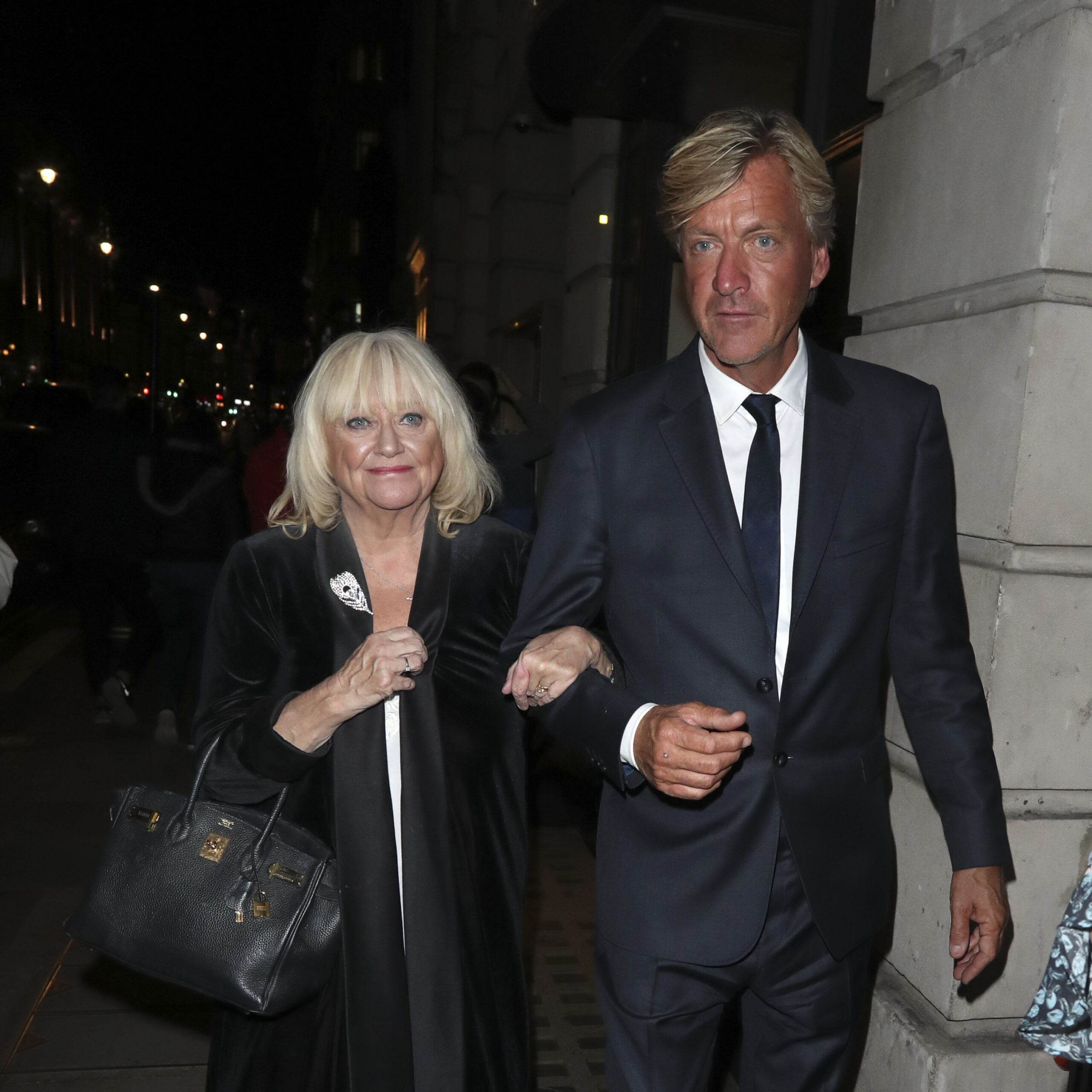 Richard Madeley And Judy Finnigan walking 