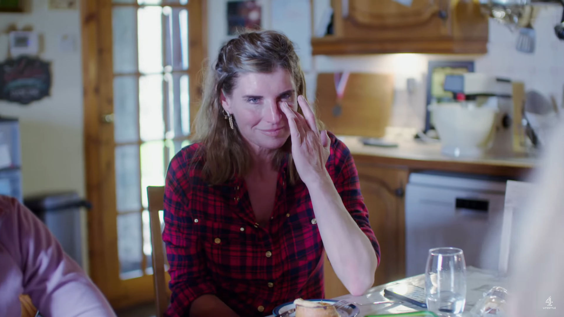 Amanda Owen wipes away tear on Farming Lives