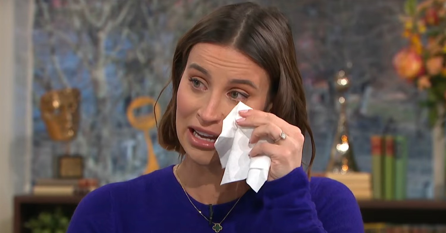 Ferne McCann crying on This Morning 