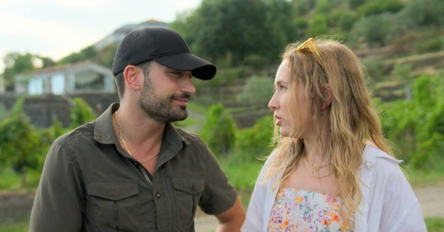 Giovanni Pernice and Rose Ayling-Ellis look into each other's eyes