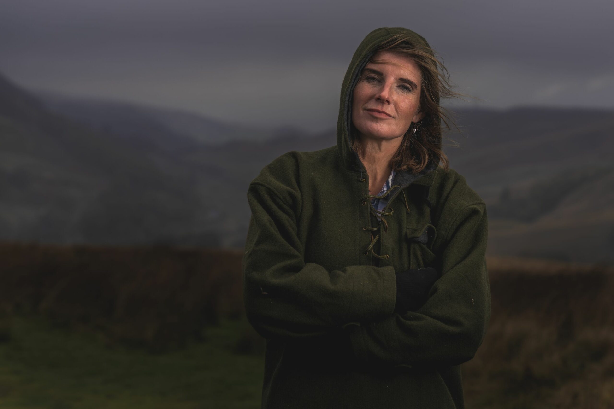 Amanda Owen folds arms on Farming Lives