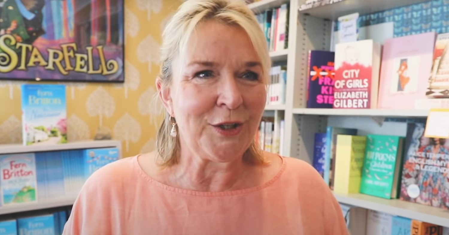 Fern Britton speaking in a bookshop