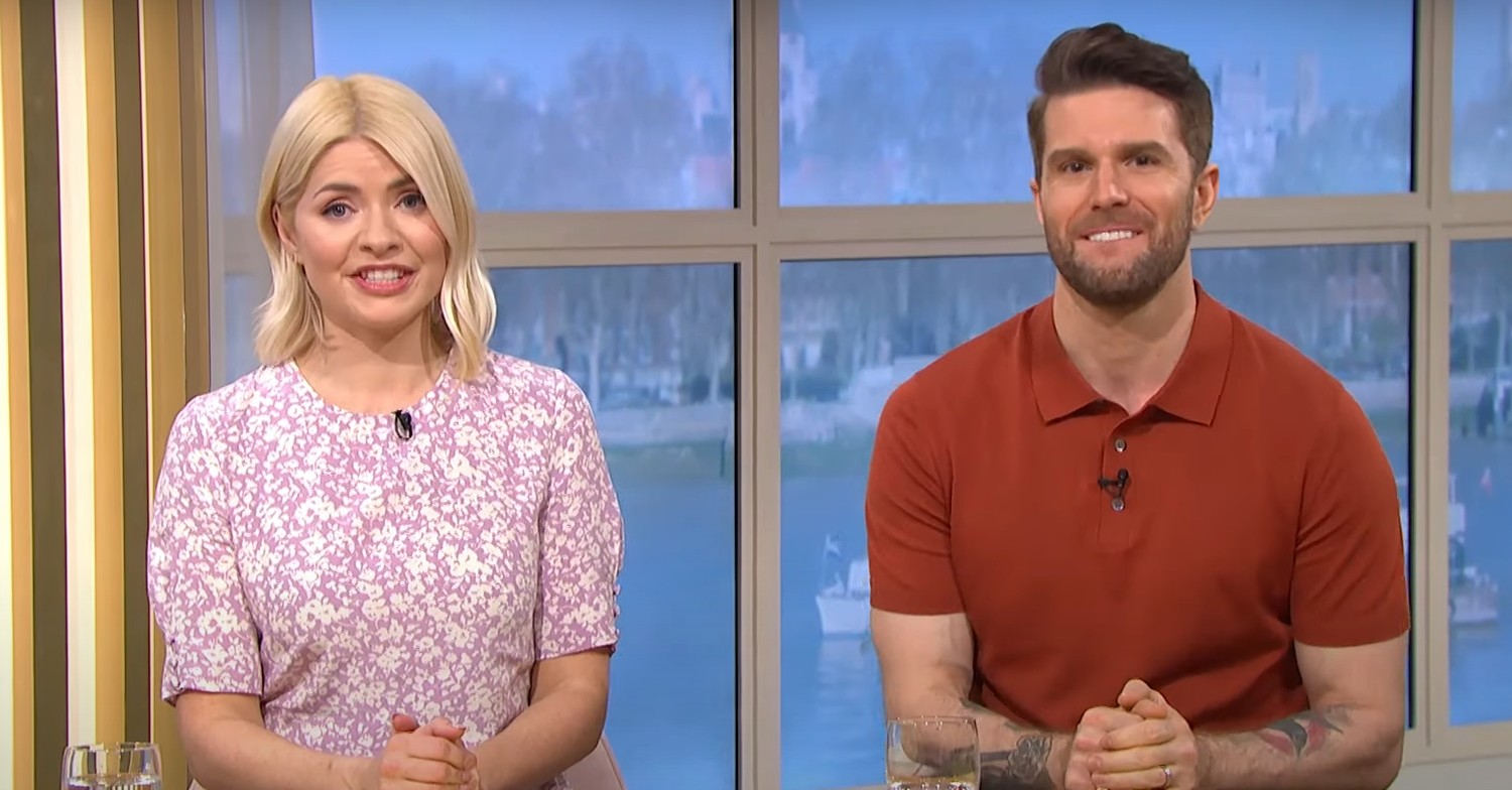 Holly Willoughby and Joel Dommett smiling on This Morning