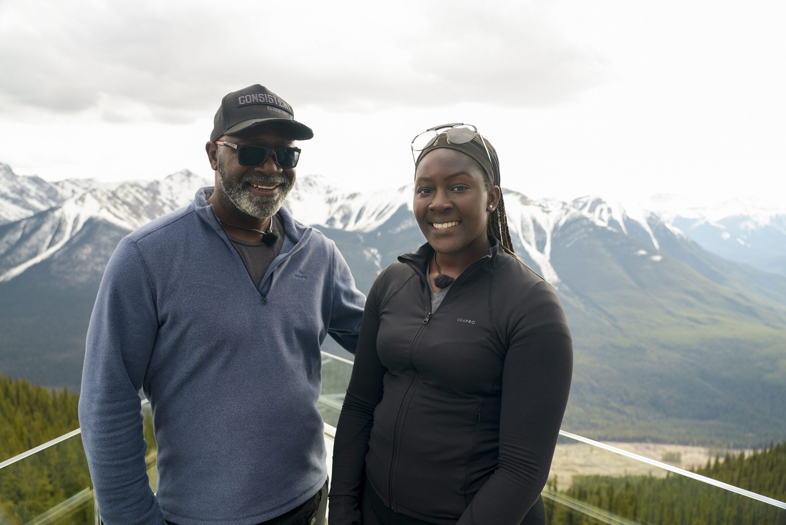 Ladi and Monique smile on Race Across the World