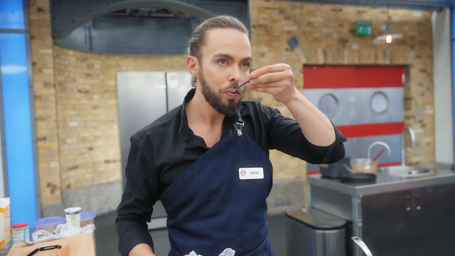 Mirel samples his food on MasterChef 2023