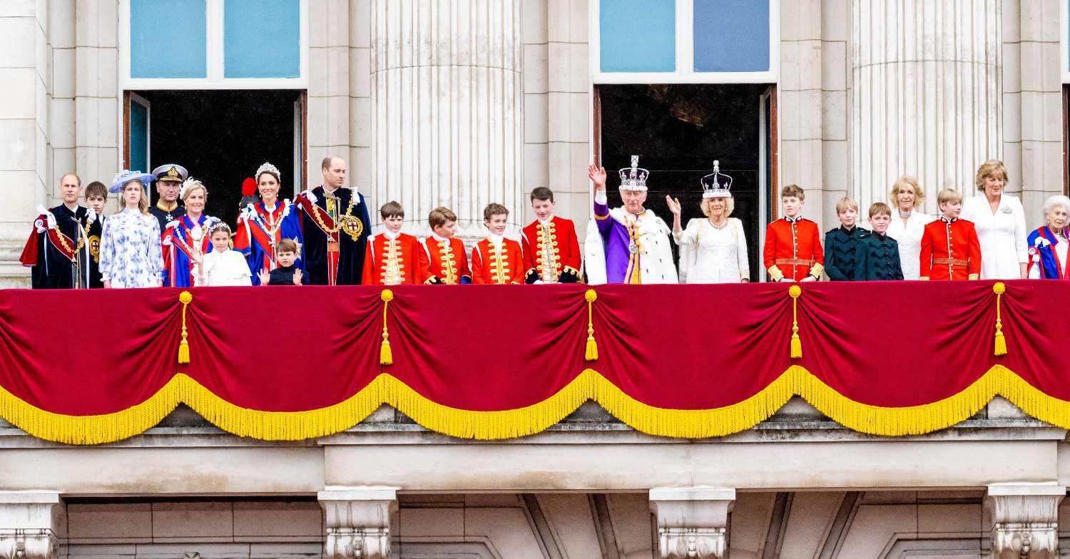 The royals on the balcony 
