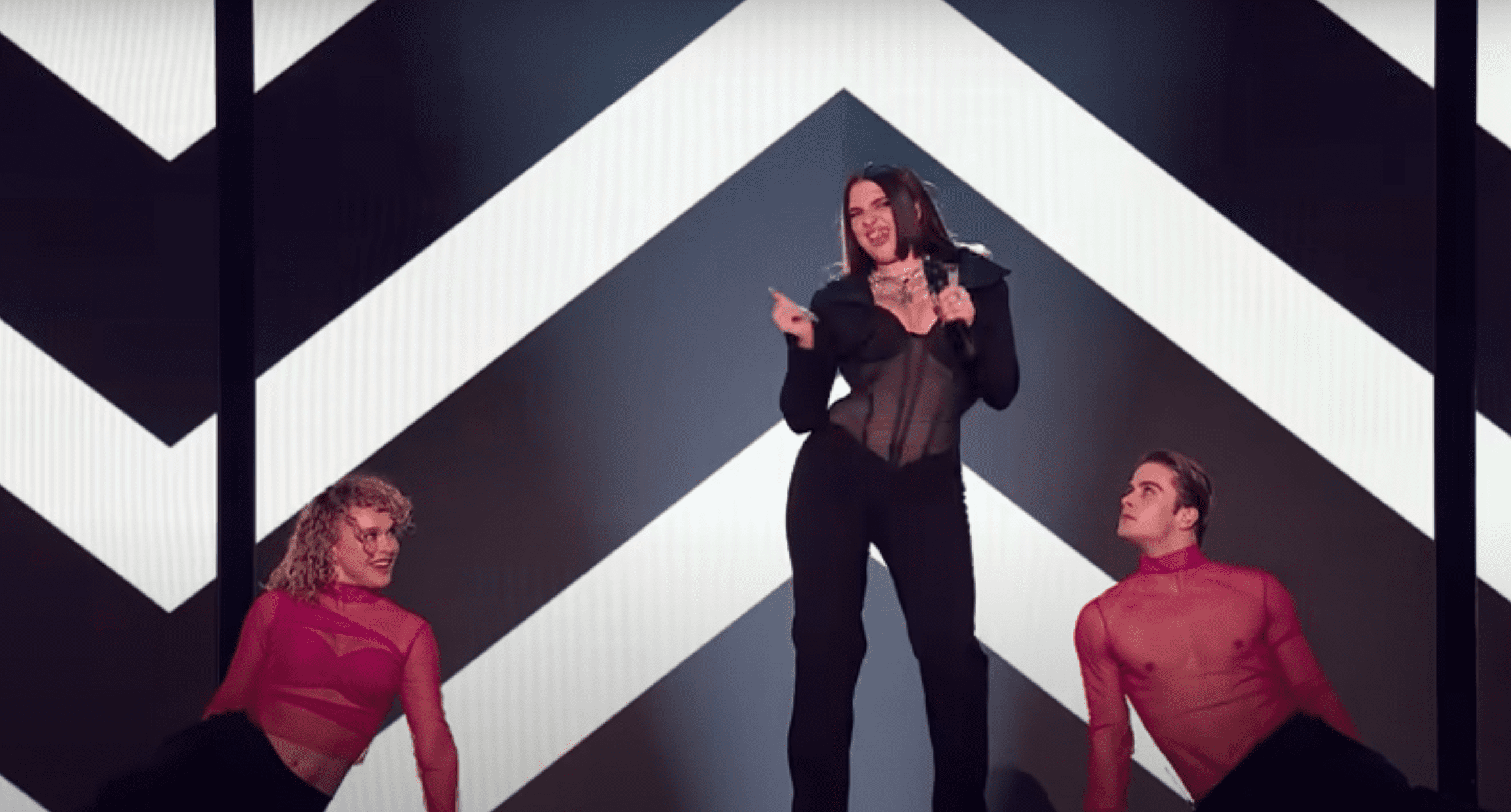 Mae Muller performing in Eurovision final