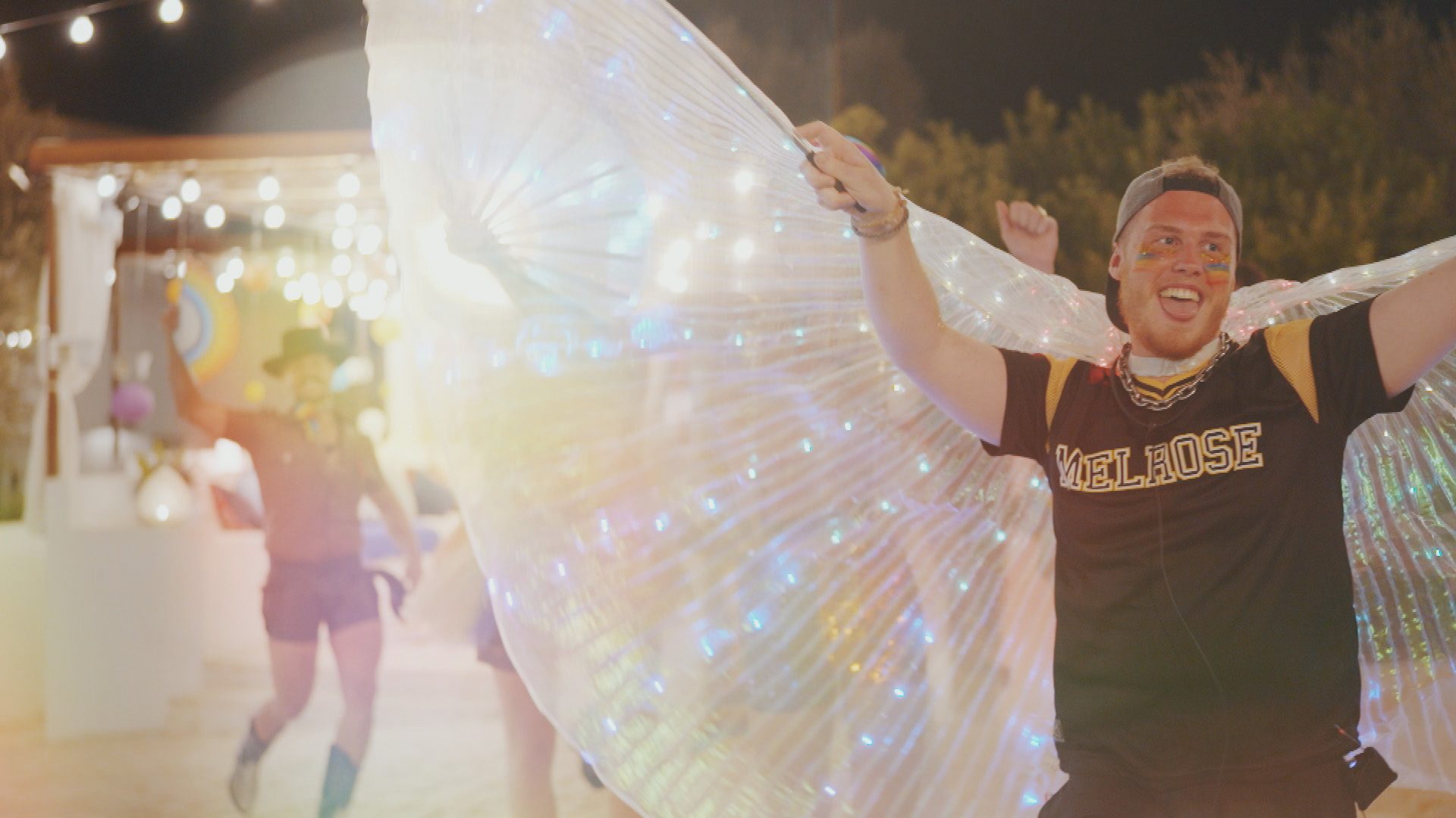 Jake smiles on I Kissed A Boy