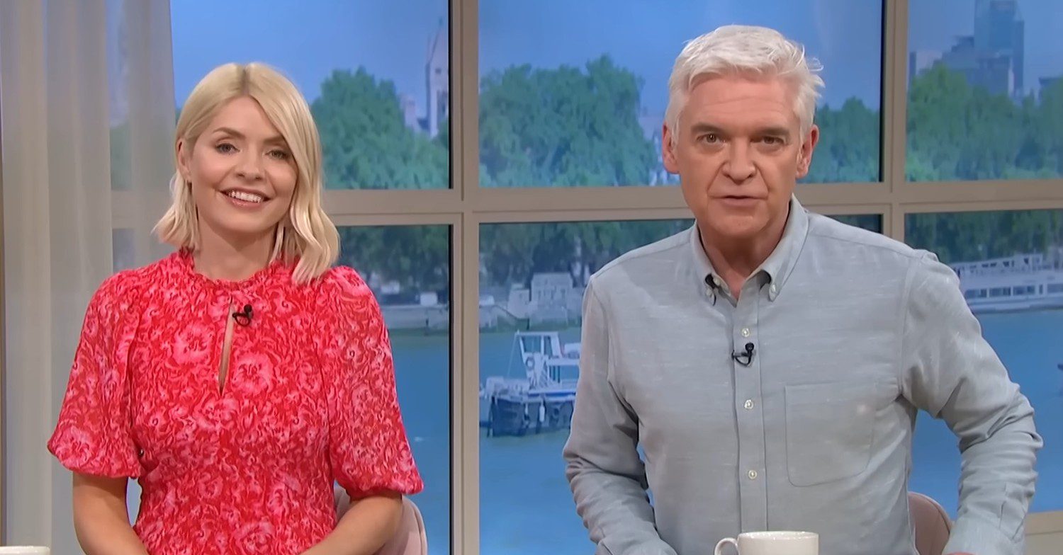 Holly Willoughby and Phillip Schofield presenting This Morning