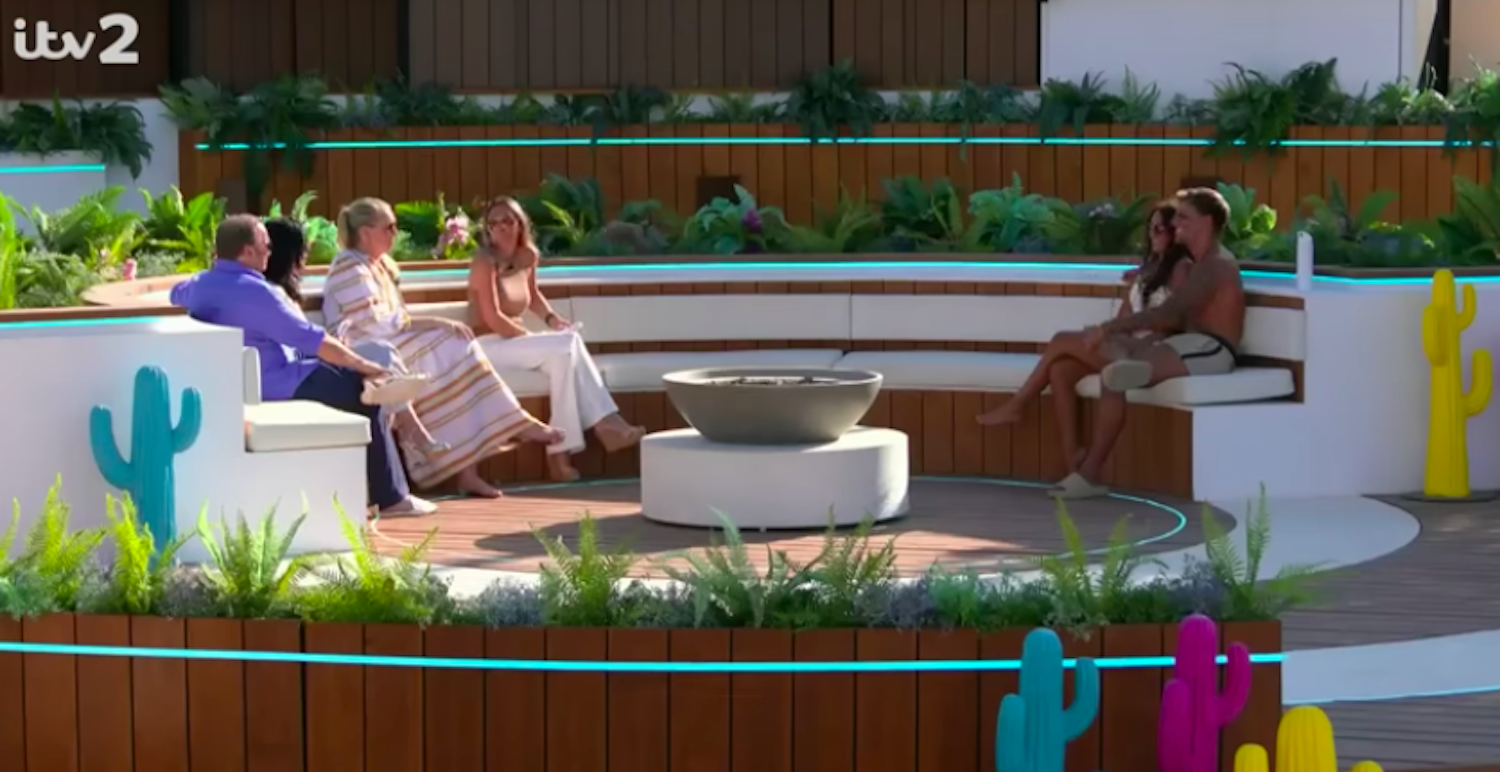 Gemma Owen meets the family on Love Island