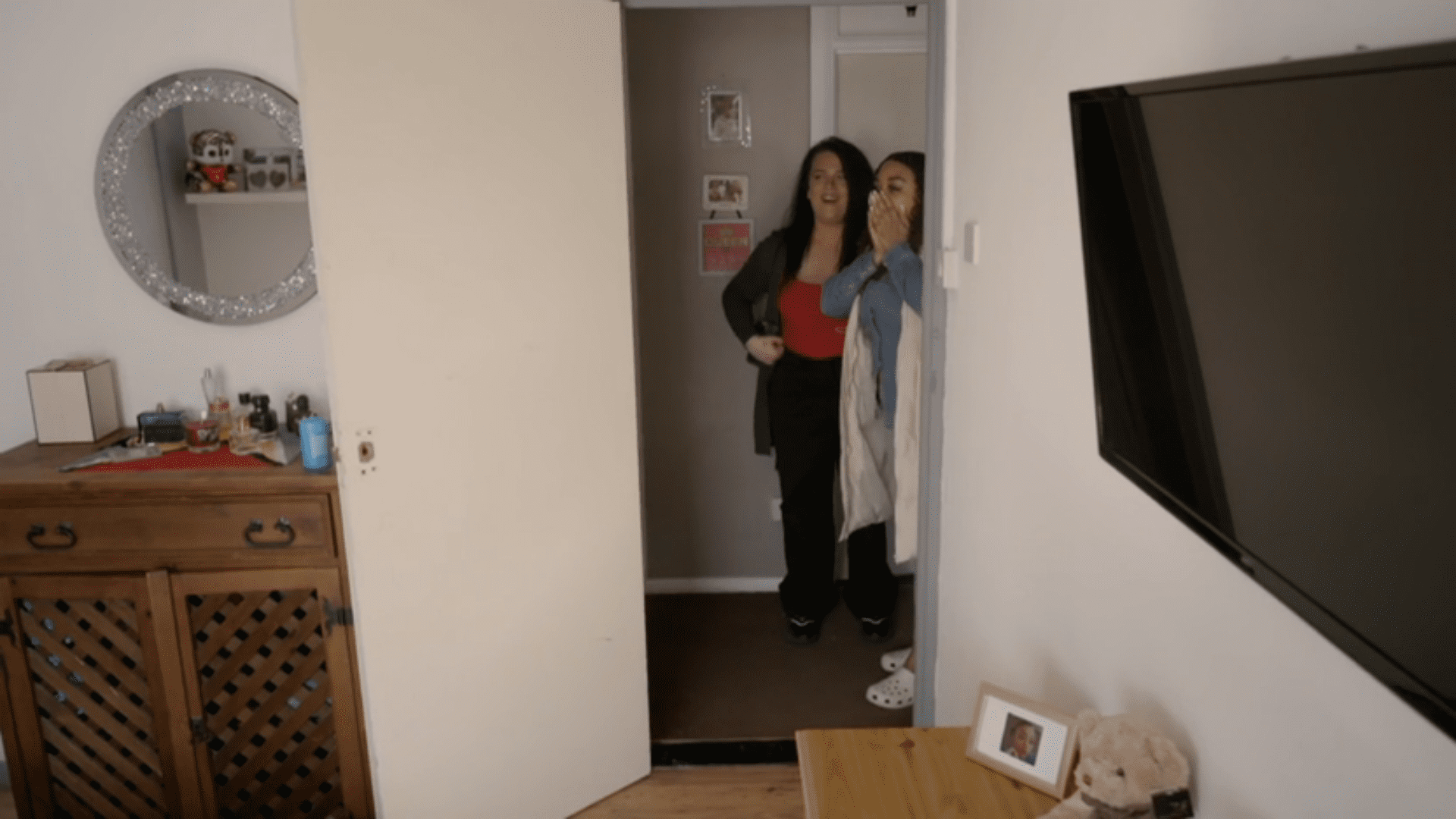 Ocean gasps on Rich House Poor House