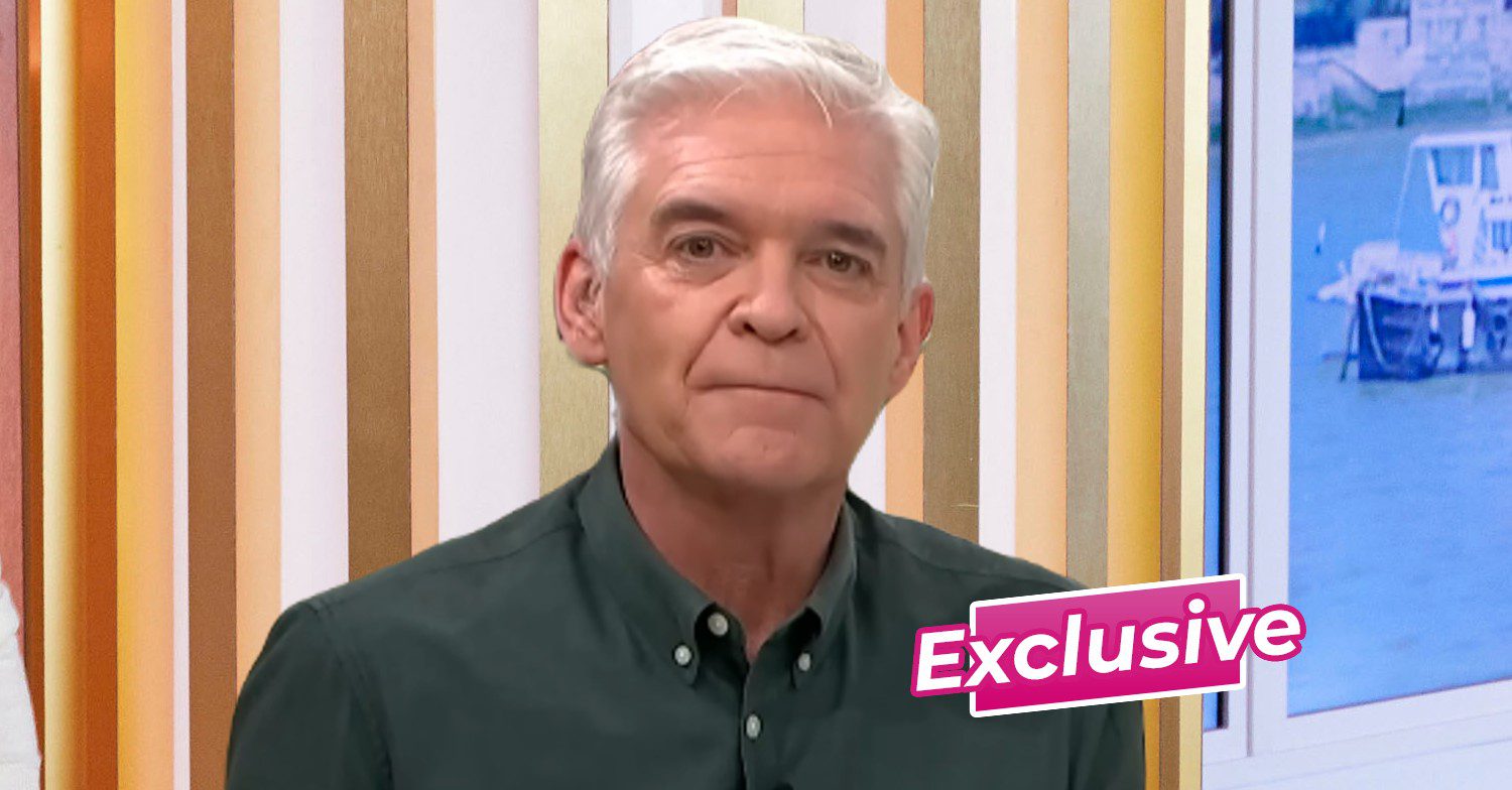 Phillip Schofield in front of This Morning background with ED! exclusive badge