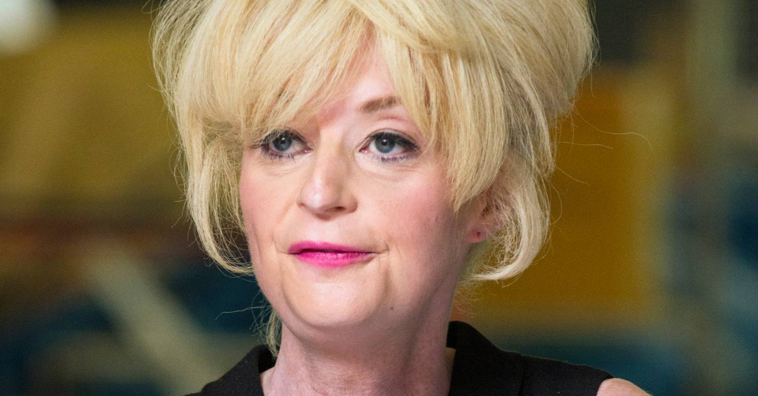 Lauren Harries faces her right