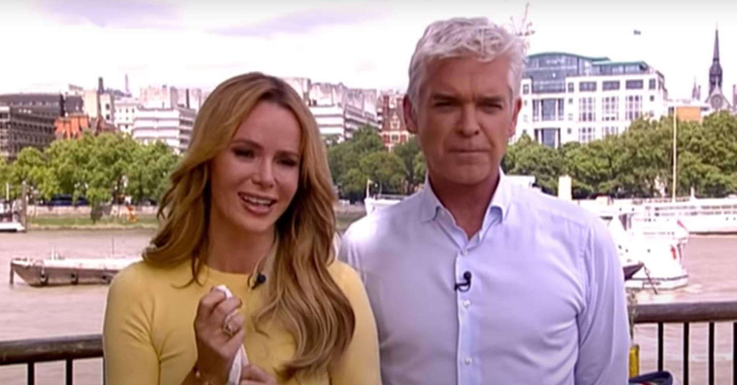 Amanda Holden presenting with Phillip Schofield