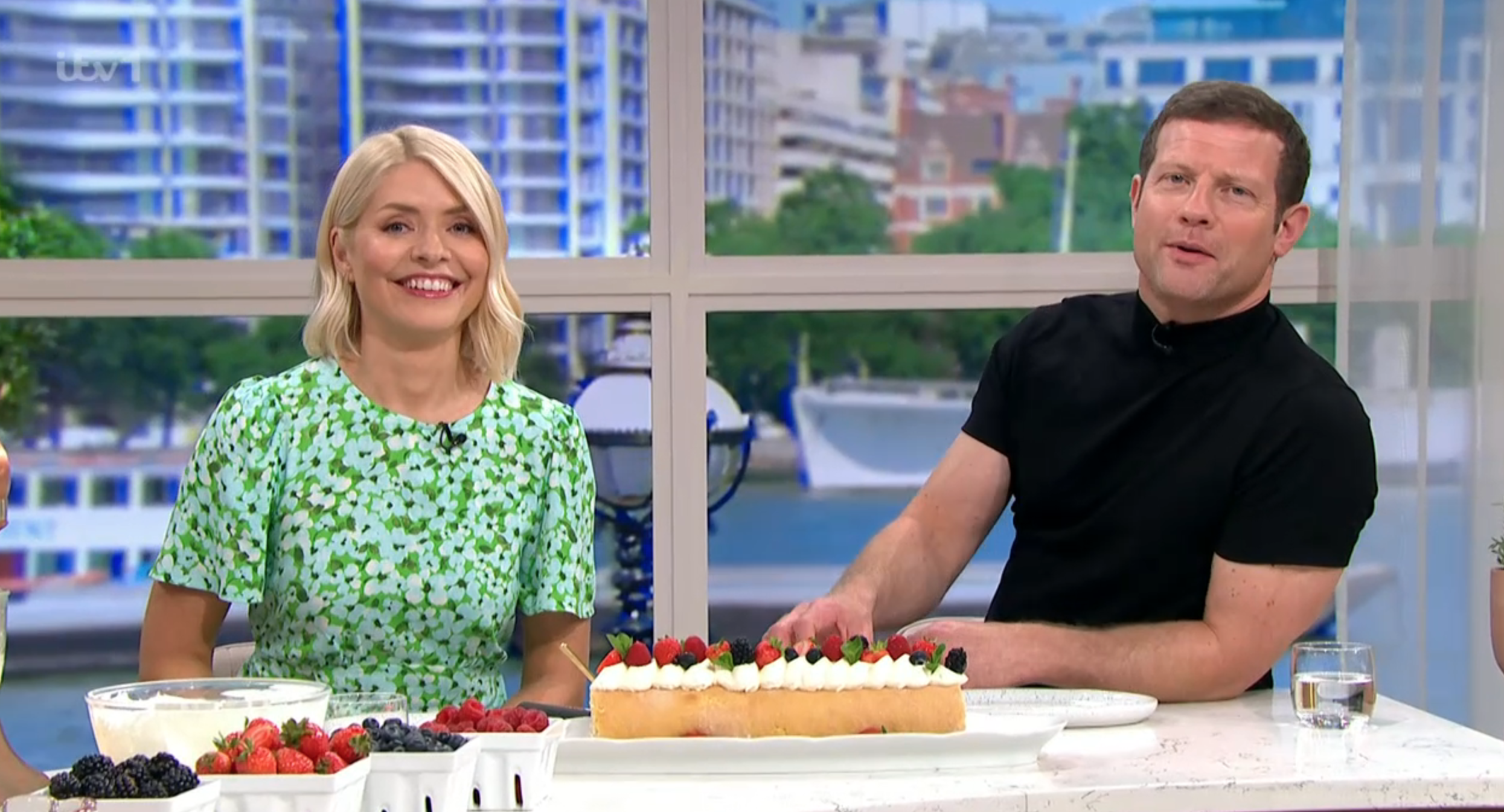 Holly Willoughby and Dermot O'Leary laughing on This Morning