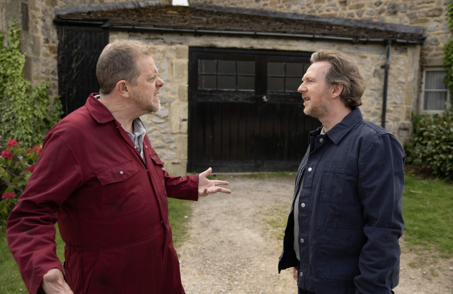 Dan Spencer’s [LIAM FOX] good mood is disrupted when he sees Lloyd and Amelia [MATT SUTTON] together. Marching over from outside the garage to confront his daughter’s unapologetic stalker, Dan snaps and punches Lloyd.