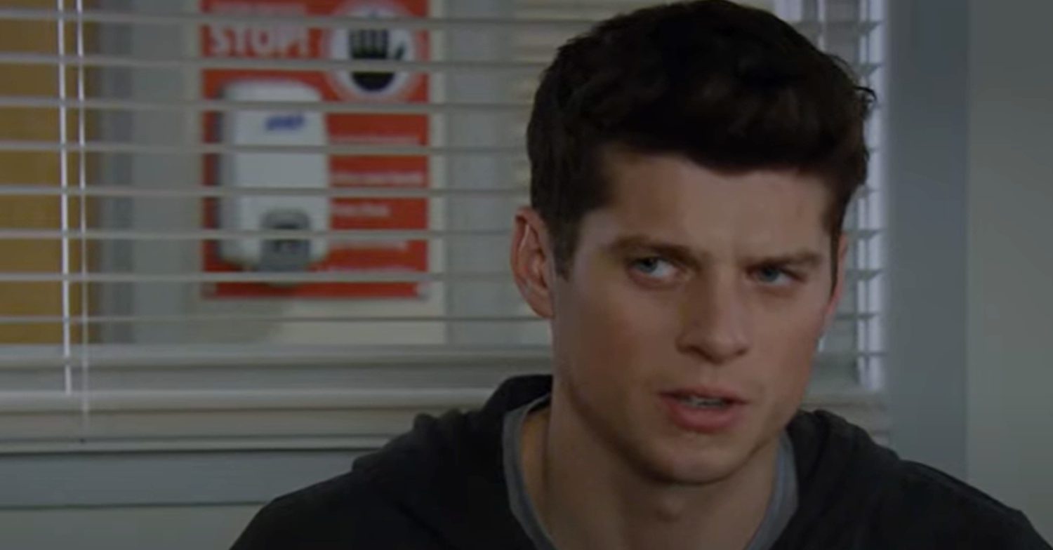 Emmerdale's Nicky is looking worried by Caleb's hospital bedside