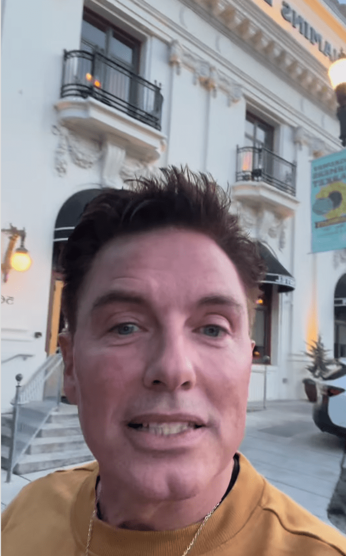 John Barrowman Instagram video