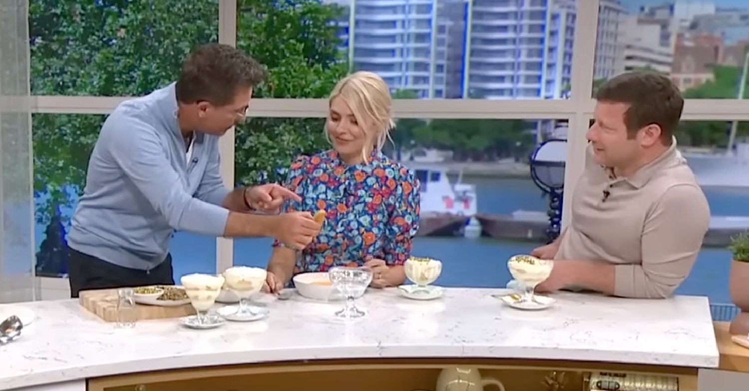 Gino D'Acampo cooks for Holly and Dermot