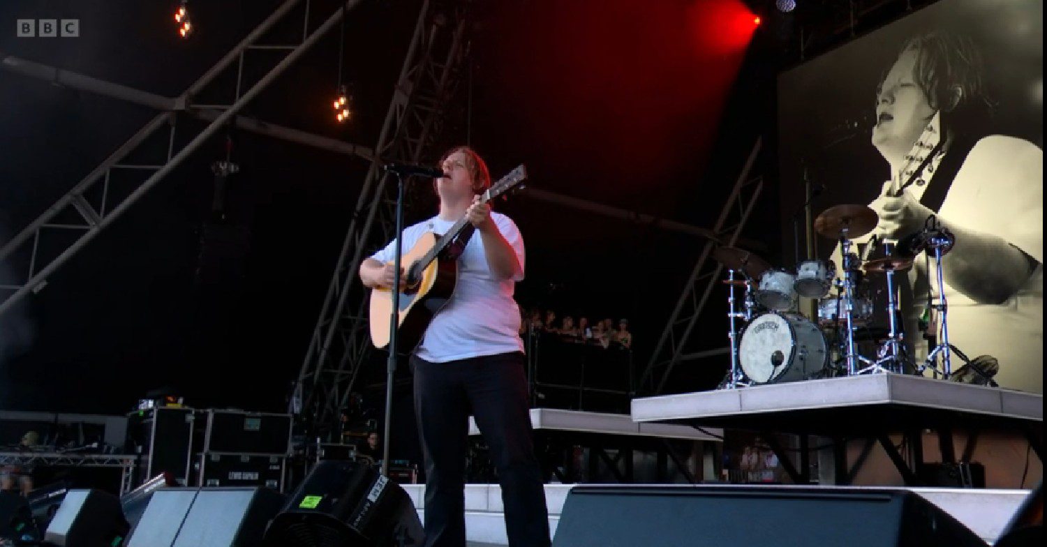 Lewis Capaldi singing at Glastonbury