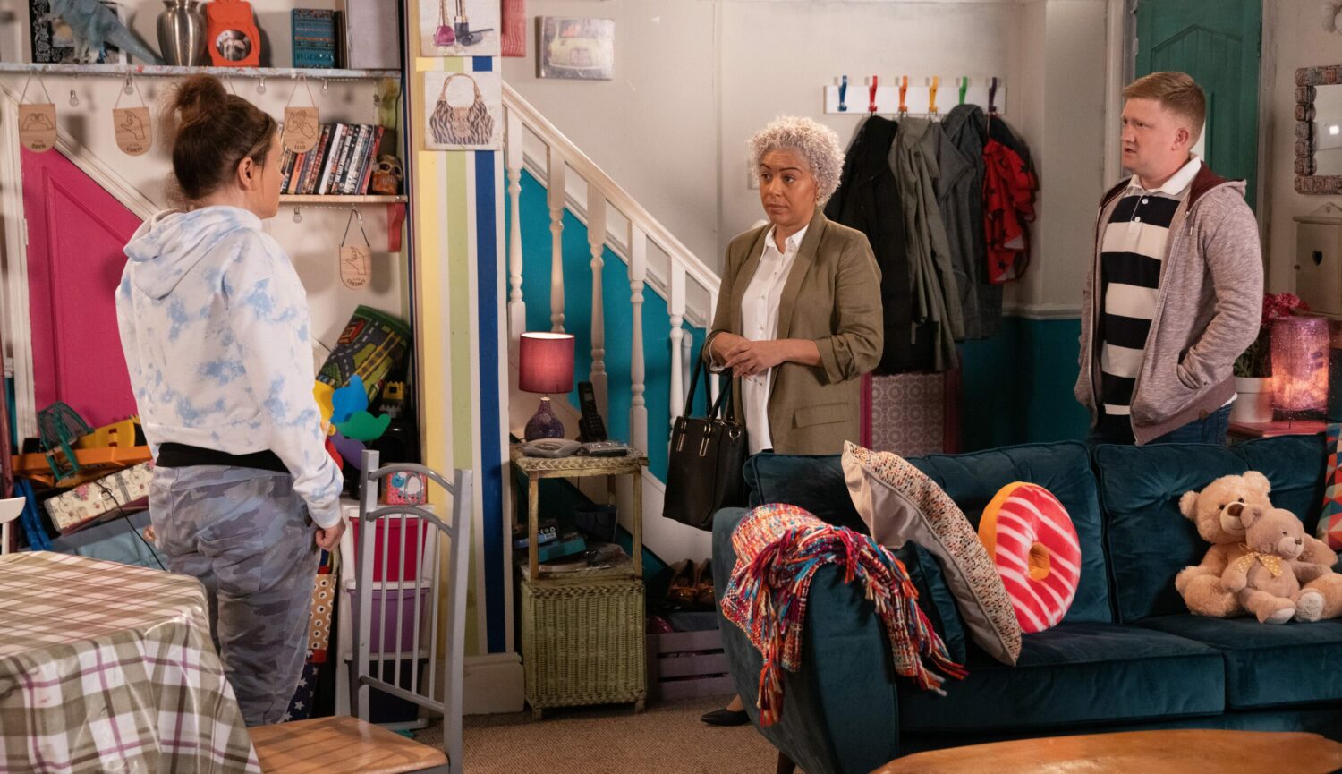 Coronation Street's Gemma and Chesney are speaking to the social worker at their home