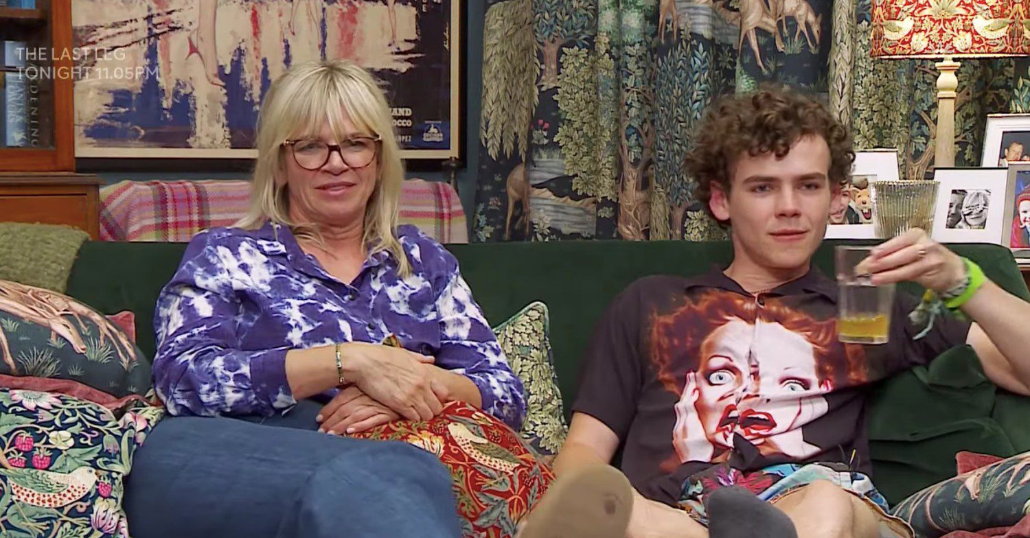 Celebrity Gogglebox cast members Zoe Ball and Woody