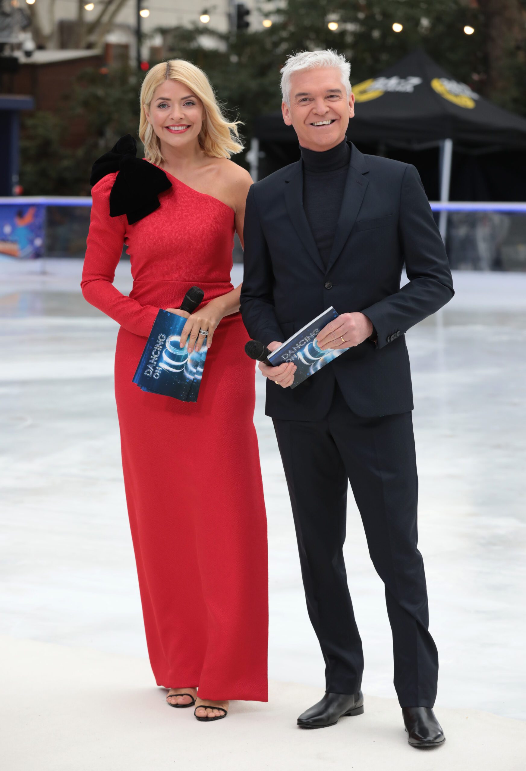 Holly Willoughby and Phillip Schofield presenting Dancing on Ice
