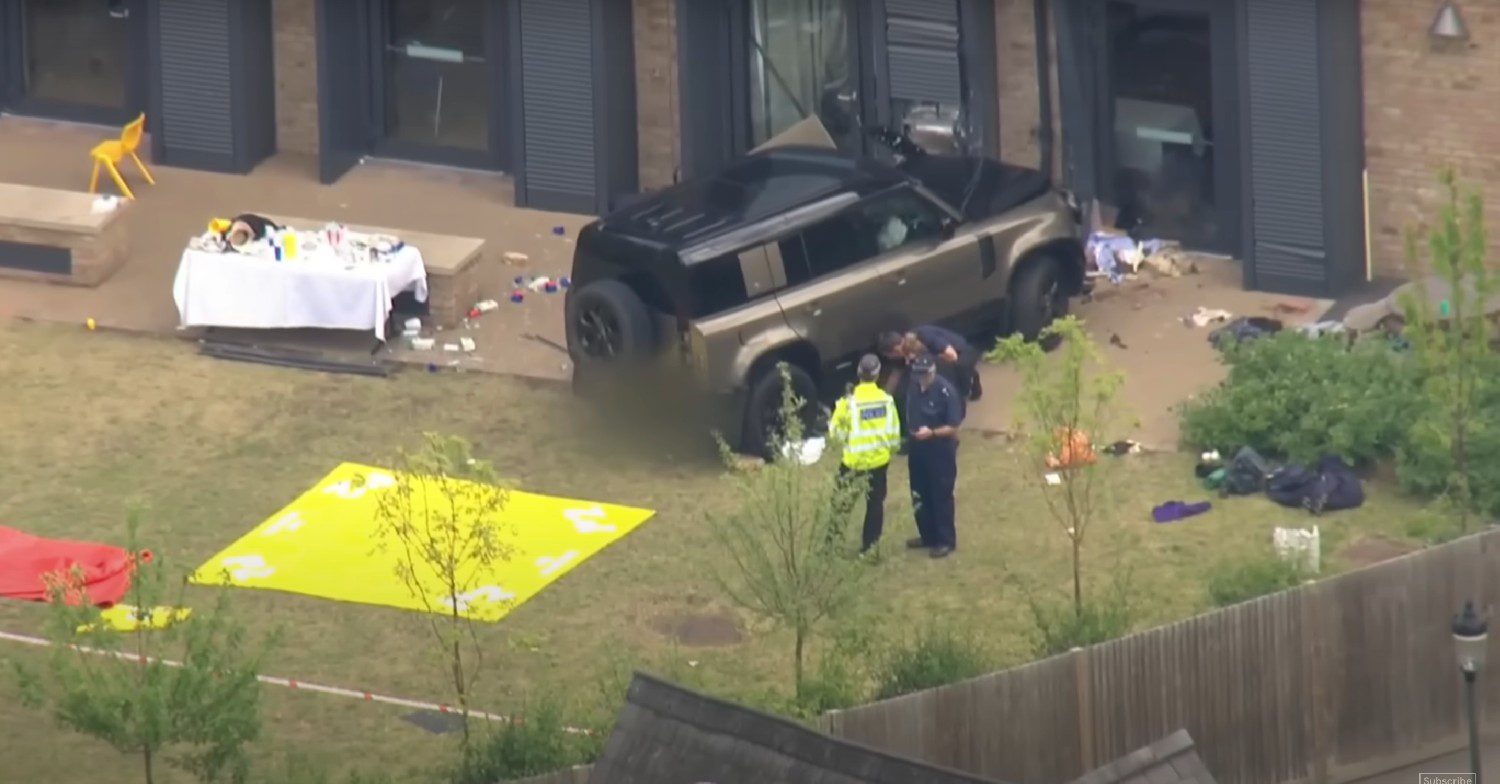 car crashed into Wimbledon school