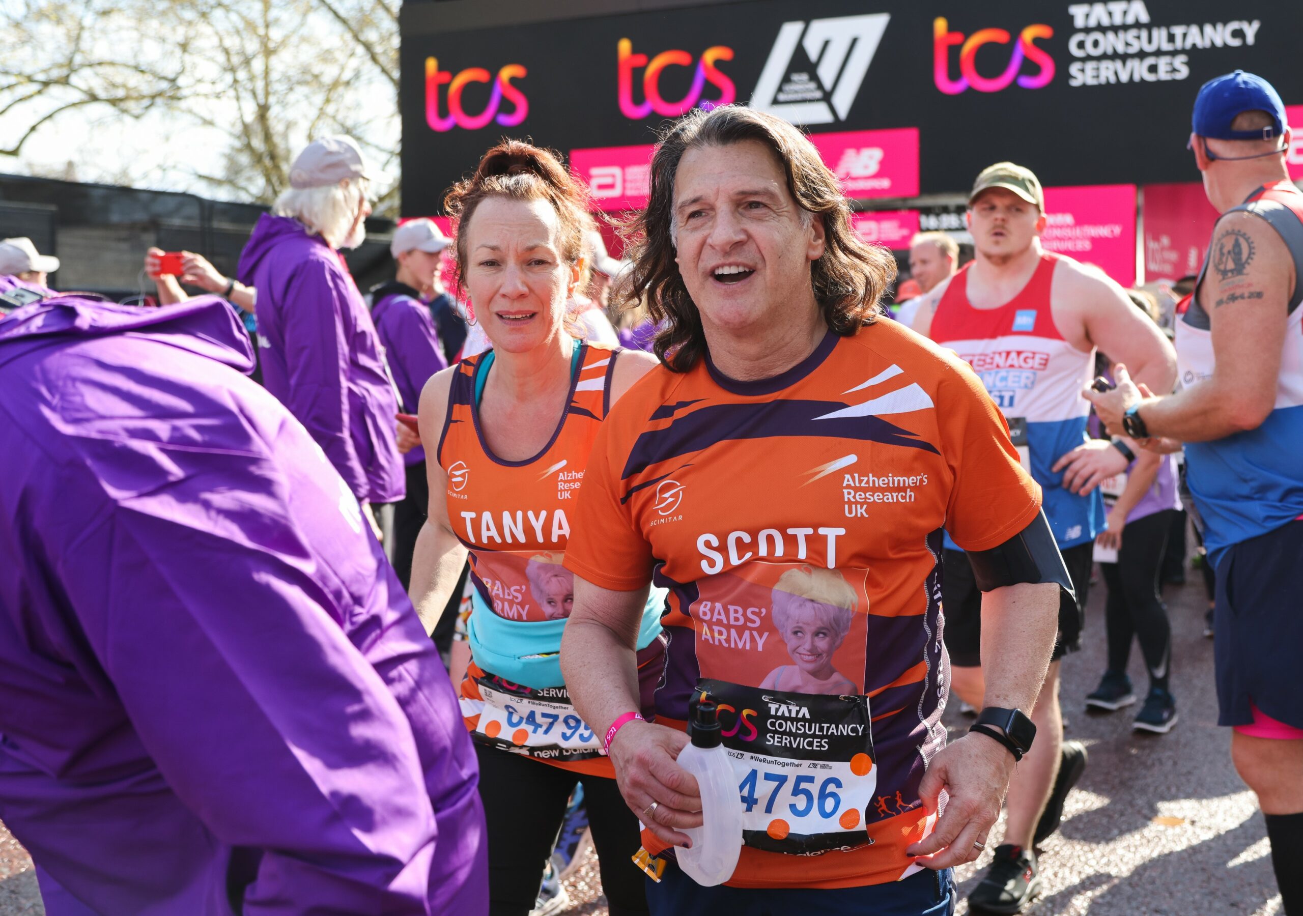 Scott Mitchell and Tanya Franks during London Marathon