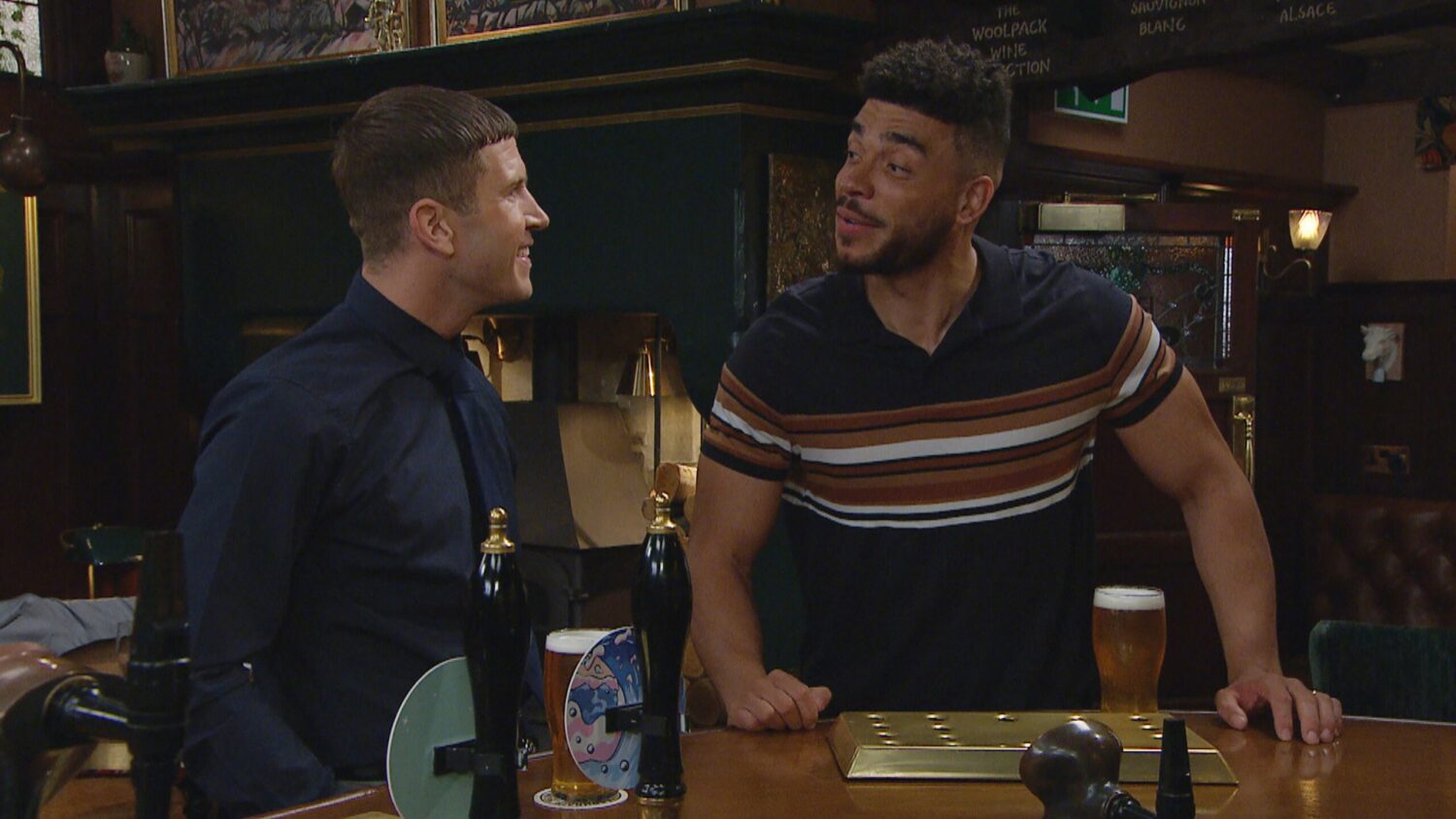 Nate talking to old friend Corey on Emmerdale