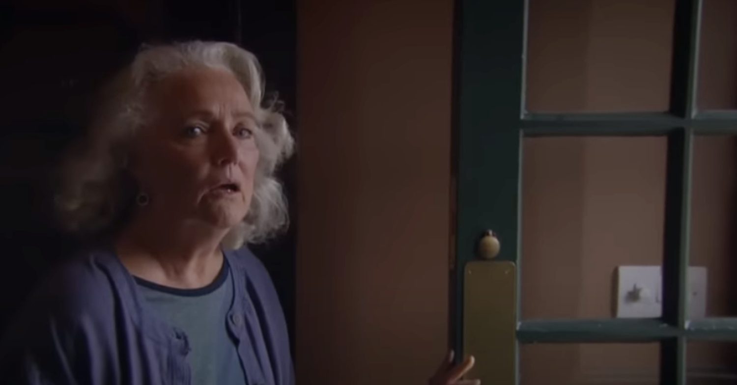 Emmerdale's Mary is hiding behind the door