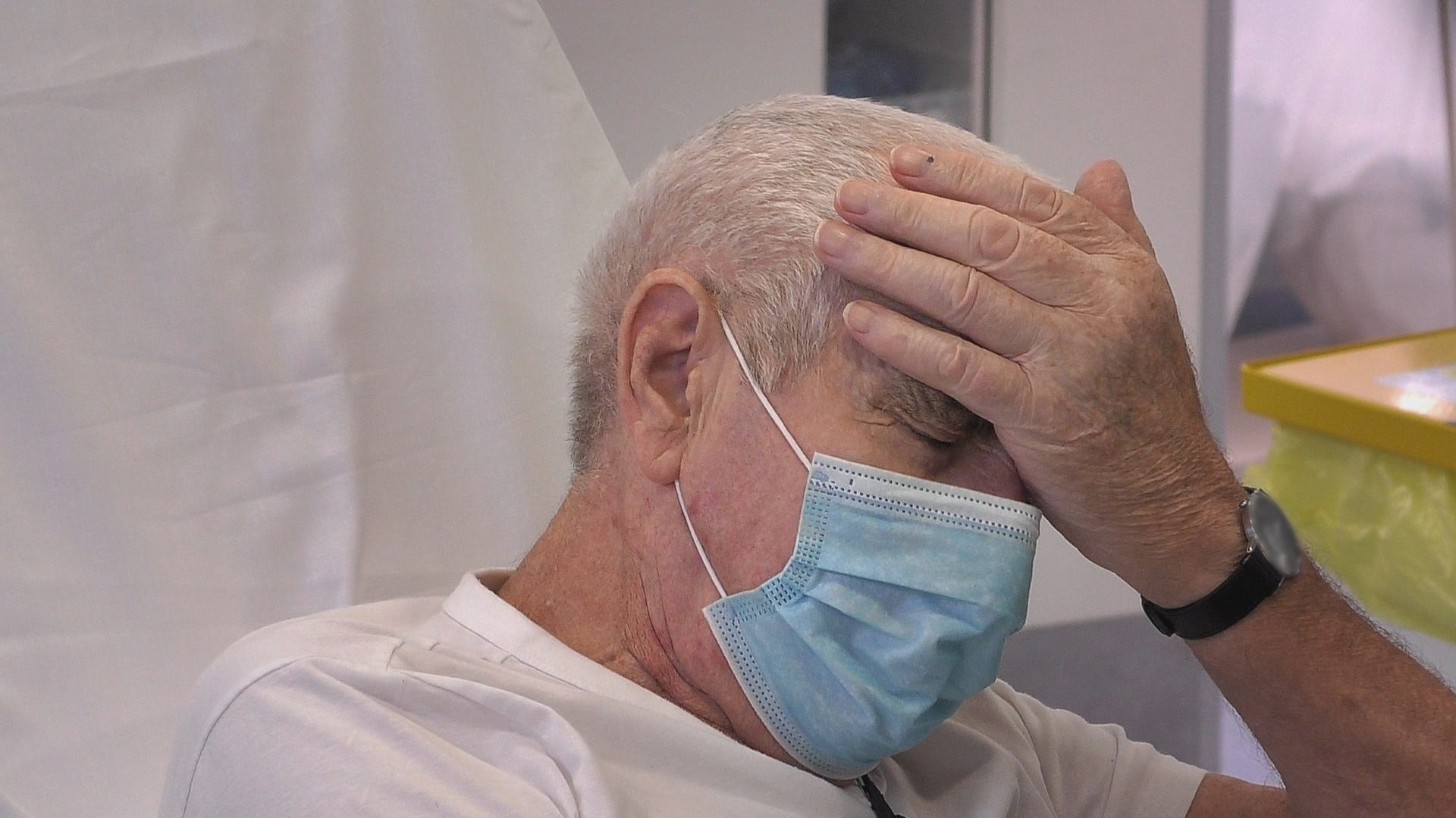 Ron struggles with his health on 24 Hours in A&E