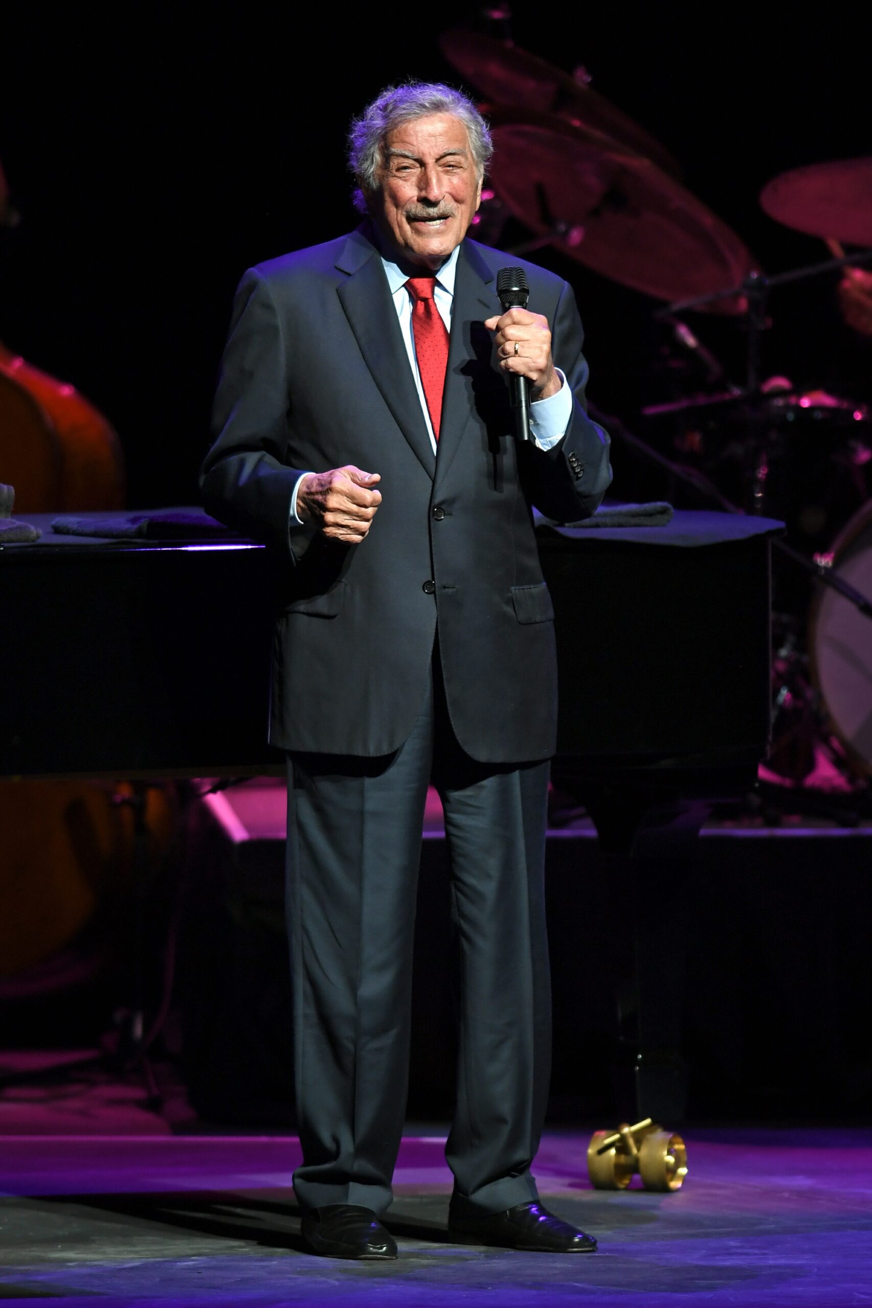 Tony Bennett singing on stage