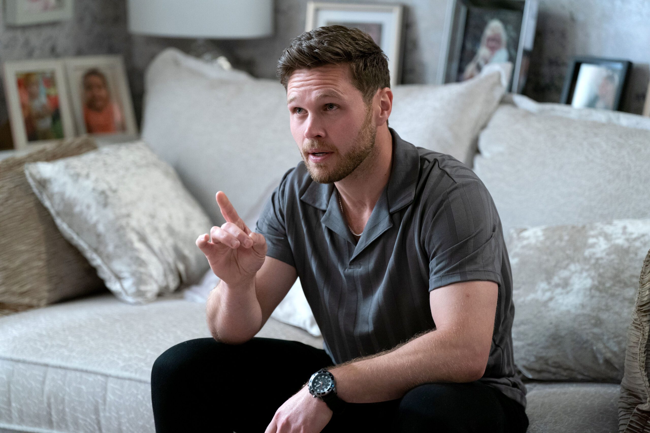 Keanu points a finger looking angry on EastEnders