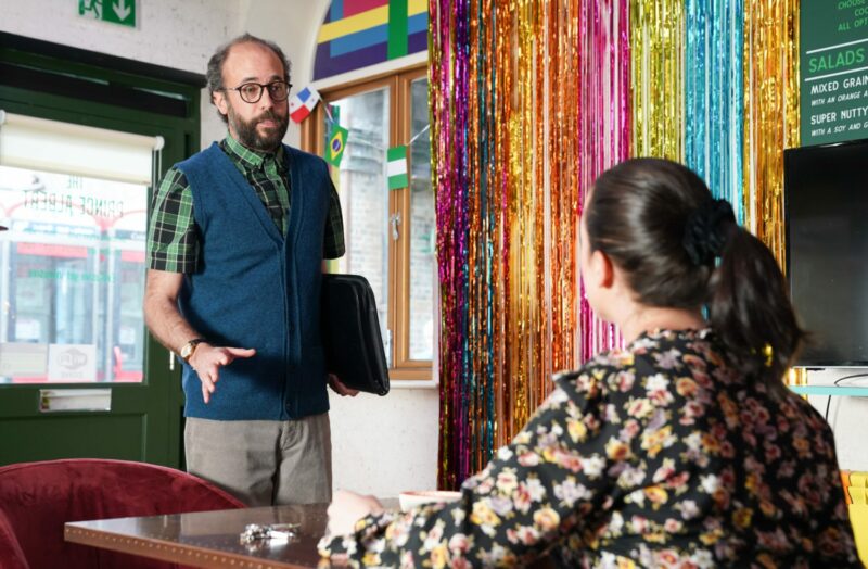 Reiss tries to talk to Sonia on EastEnders