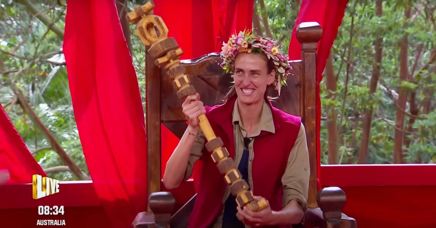 Jill Scott is crowned Queen of the Jungle on I'm A Celebrity