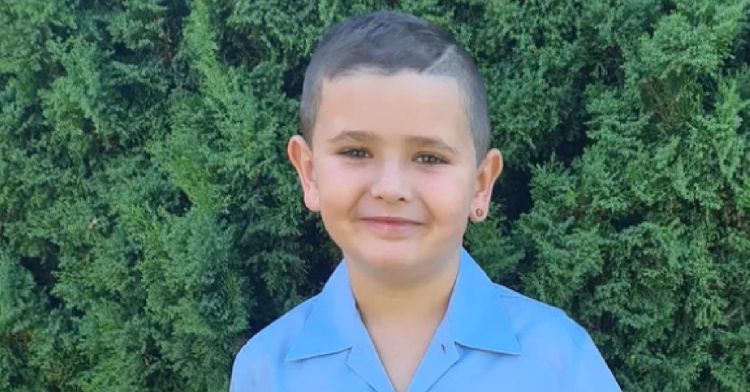 Decklan Hayward smiling