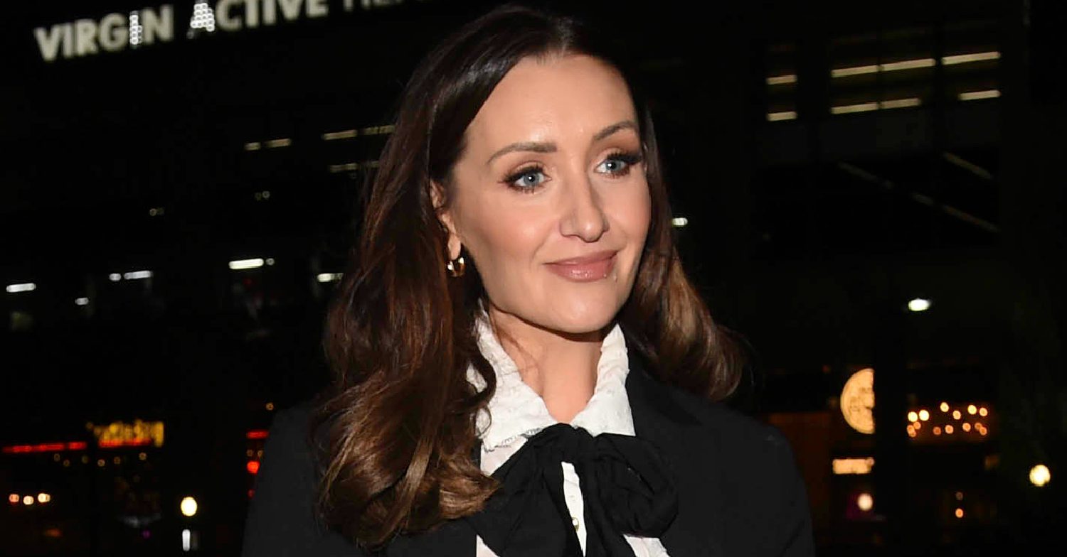 Coronation Street's Catherine Tyldesley from cake-gate is smiling